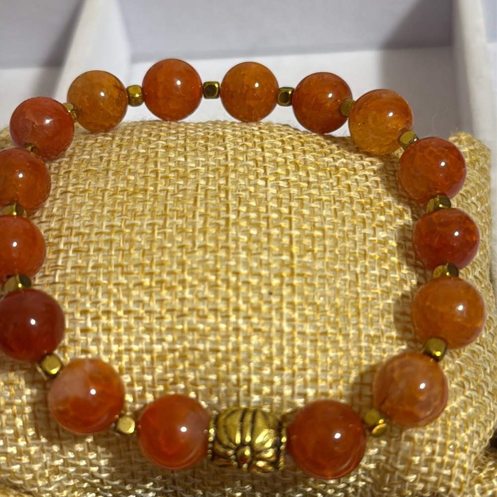 🎉🧡 NEW Maddie Carnelian Gemstone Stretch Bracelet